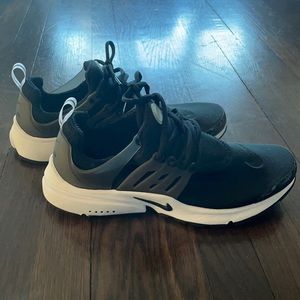 Men’s Nike Prestos
